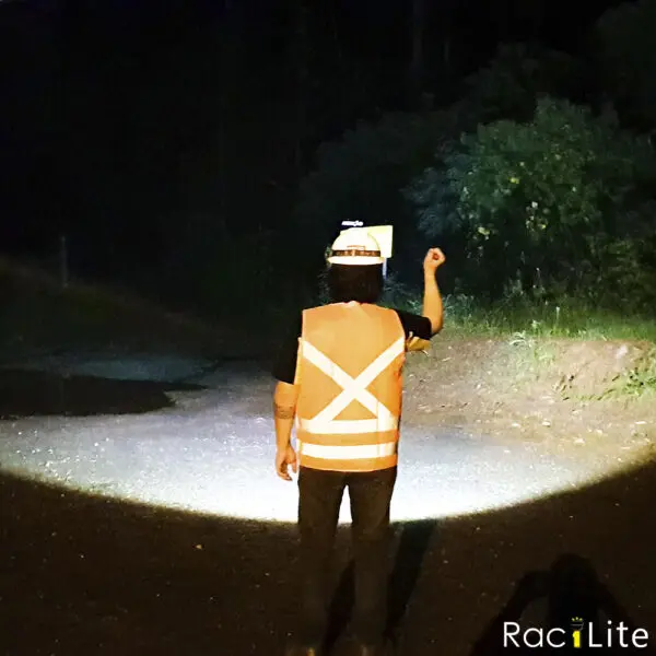 Lanterna Tática Raclite alta potencia